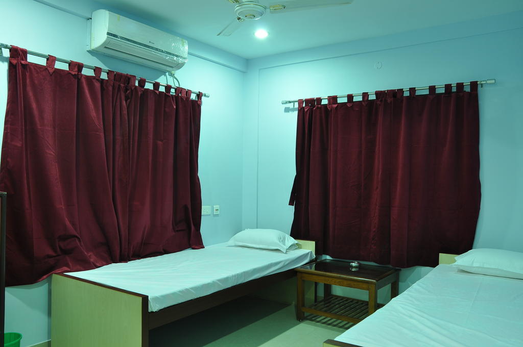 Himalaya Inn Service Apartment Kolkata Exterior photo