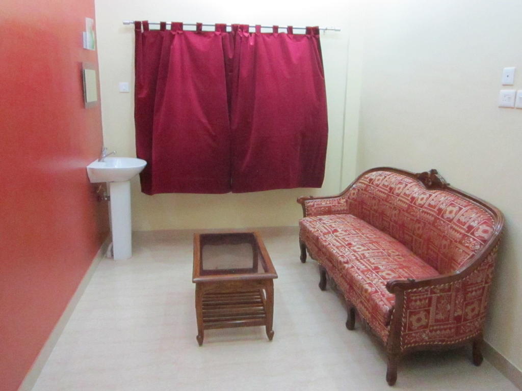 Himalaya Inn Service Apartment Kolkata Room photo